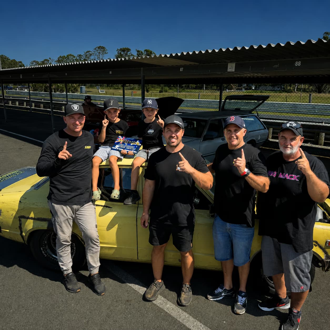Murphs blue ute at the track